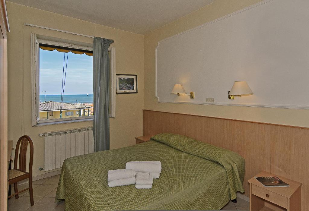 Hotel Bahia В'яреджо Номер фото